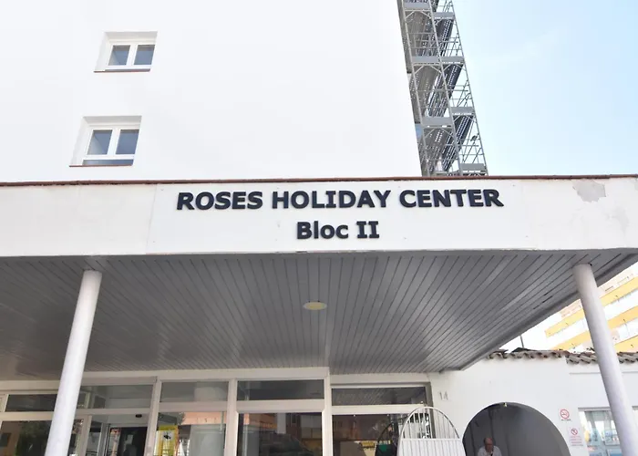 Rnet - Rhc 2101 Roses Holiday Center